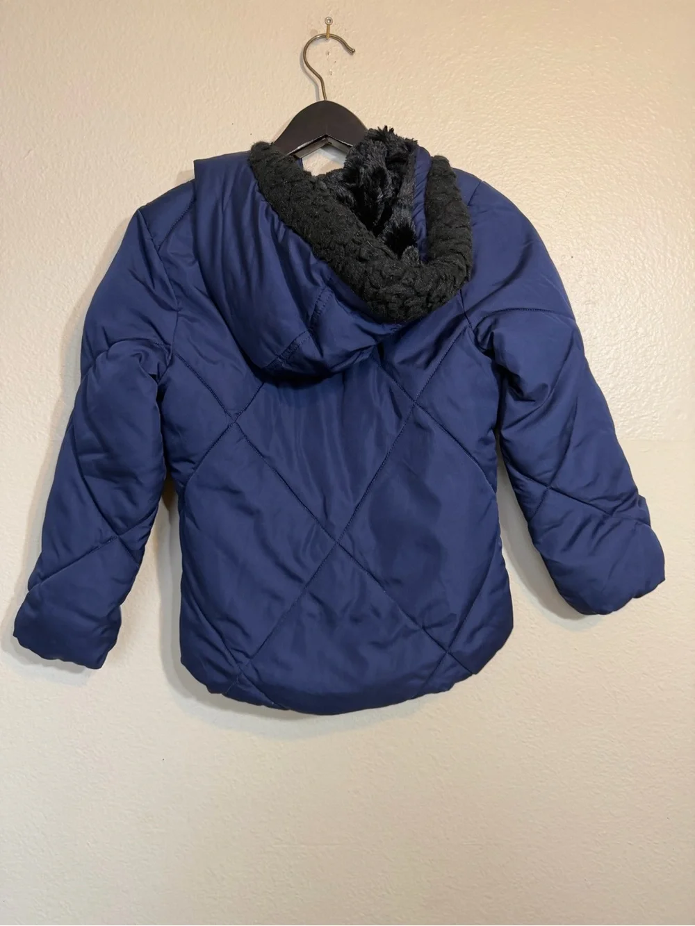 Old Navy Kids Navy Quilted Hooded Jacket with Faux Fur Lining